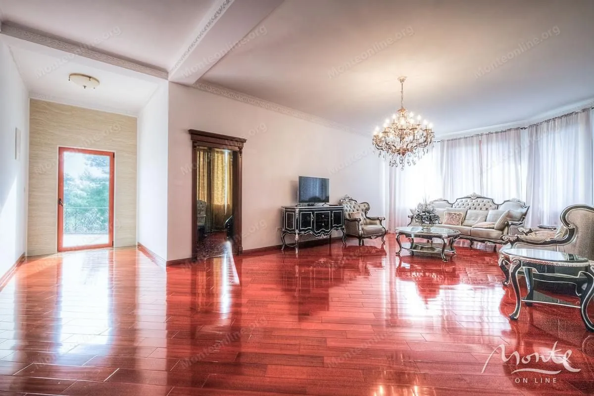 Sale, house, 372m², Radovići, Tivat