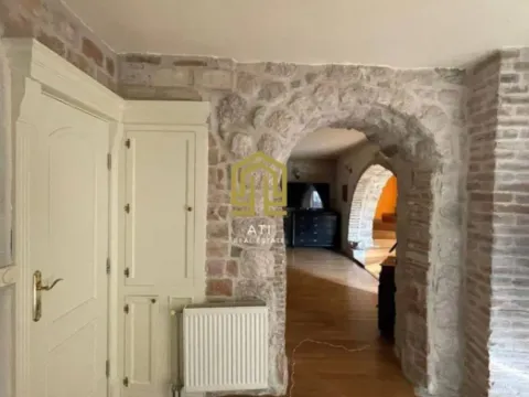 Prodaja, kuća, 180m², Orahovac, Kotor - image 2