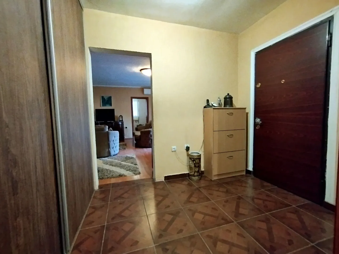 Rent, two bedroom apartment, 100m², Donja Gorica, Podgorica