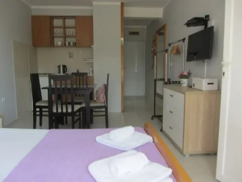 Sale, studio apartment, 30m², Rafailovići, Budva - image 4