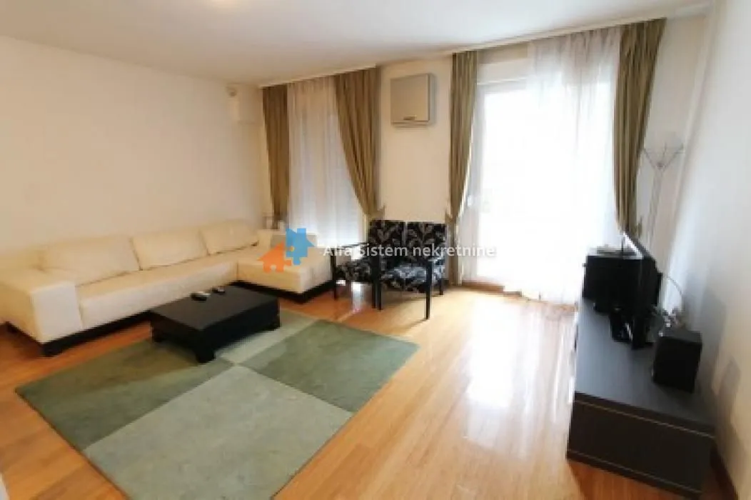 Rent, two bedroom apartment, 70m², Savski Venac, Beograd