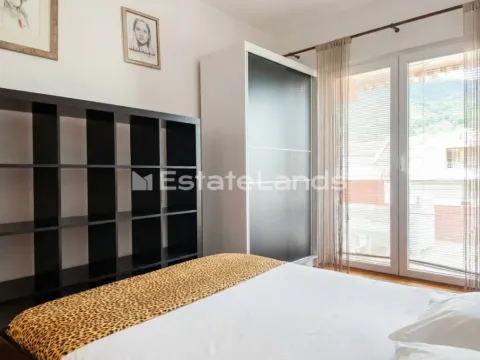 Izdavanje, jednosoban stan, 84m², Bonići, Tivat - image 5