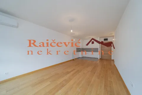 Prodaja, dvosoban stan, 57m², Novi Beograd Blok 65, Novi Beograd Sve Podlokacije - image 7