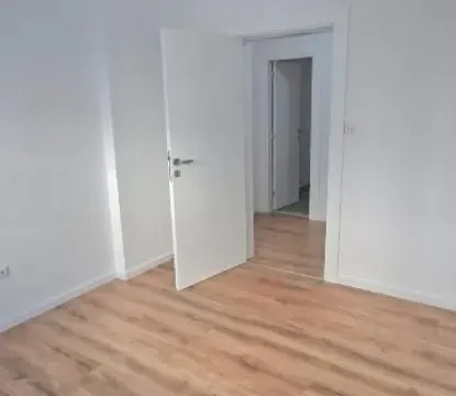 Sale, four bedroom apartment, 95m², Čukarica, Beograd - image 8