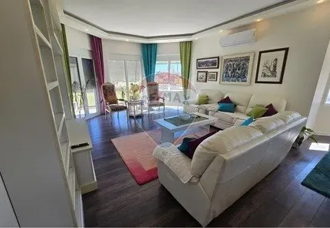 Izdavanje, kuća, 125m², Golubovci, Podgorica - image 11