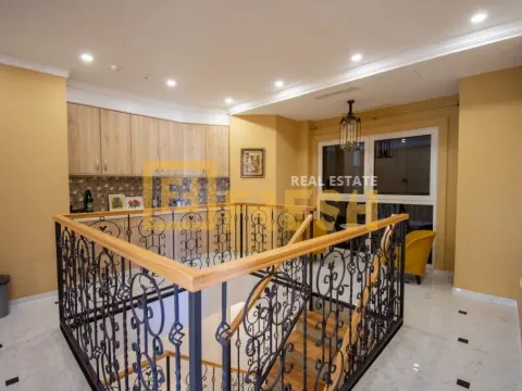 Prodaja, kuća, 371m², Tivat, Crna Gora - image 27