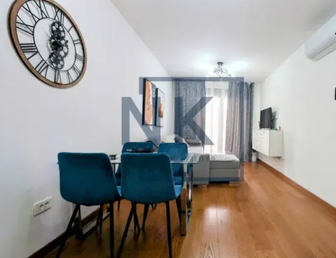 Izdavanje, jednosoban stan, 48m², Tološi, Podgorica