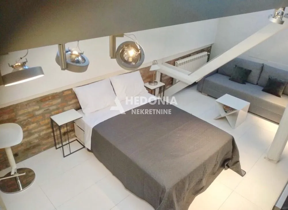 Rent, one bedroom apartment, 38m², Stari Grad, Beograd