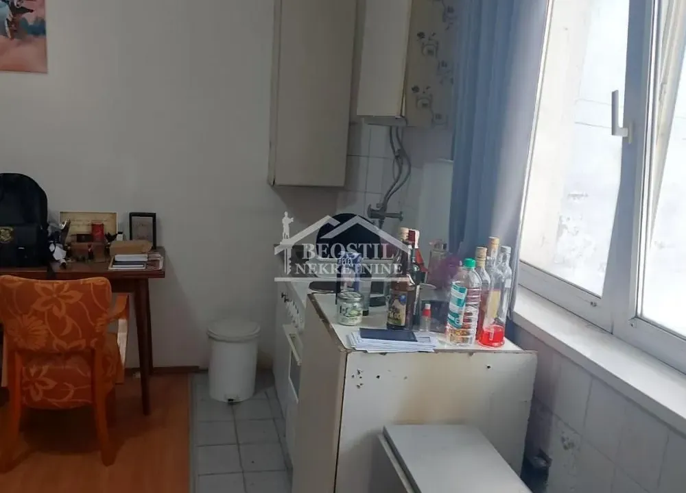 Prodaja, jednosoban stan, 39m², Vukov Spomenik, Zvezdara Sve Podlokacije