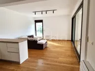 Izdavanje, stan, 110m², Tivat, Crna Gora - image 3