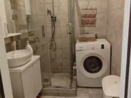 Izdavanje, dvosoban stan, 65m², Gintaš, Podgorica - image 8