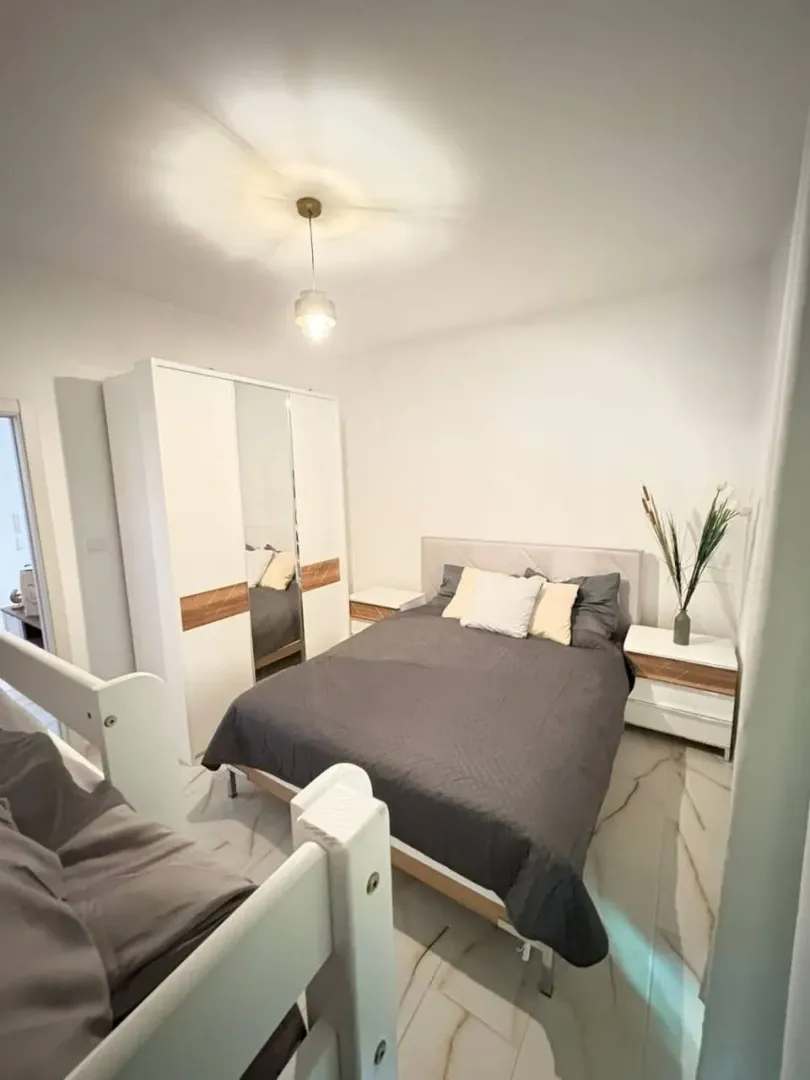 Rent, one bedroom apartment, 40m², Bečići, Budva