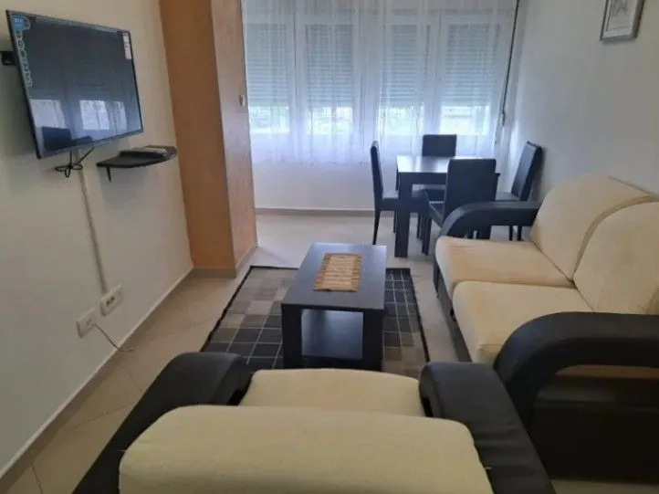Rent, one bedroom apartment, 40m², Seljanovo, Tivat