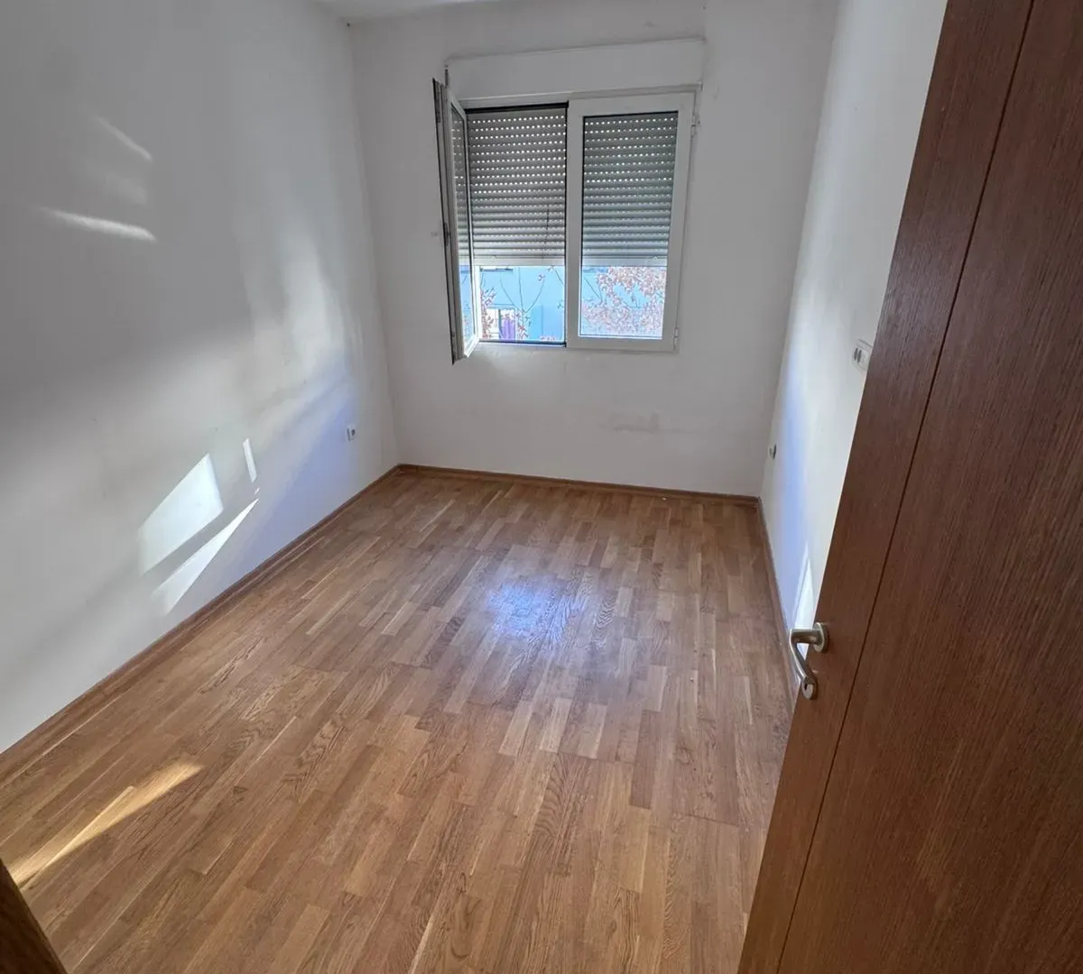 Sale, one bedroom apartment, 43m², Blok 6, Podgorica