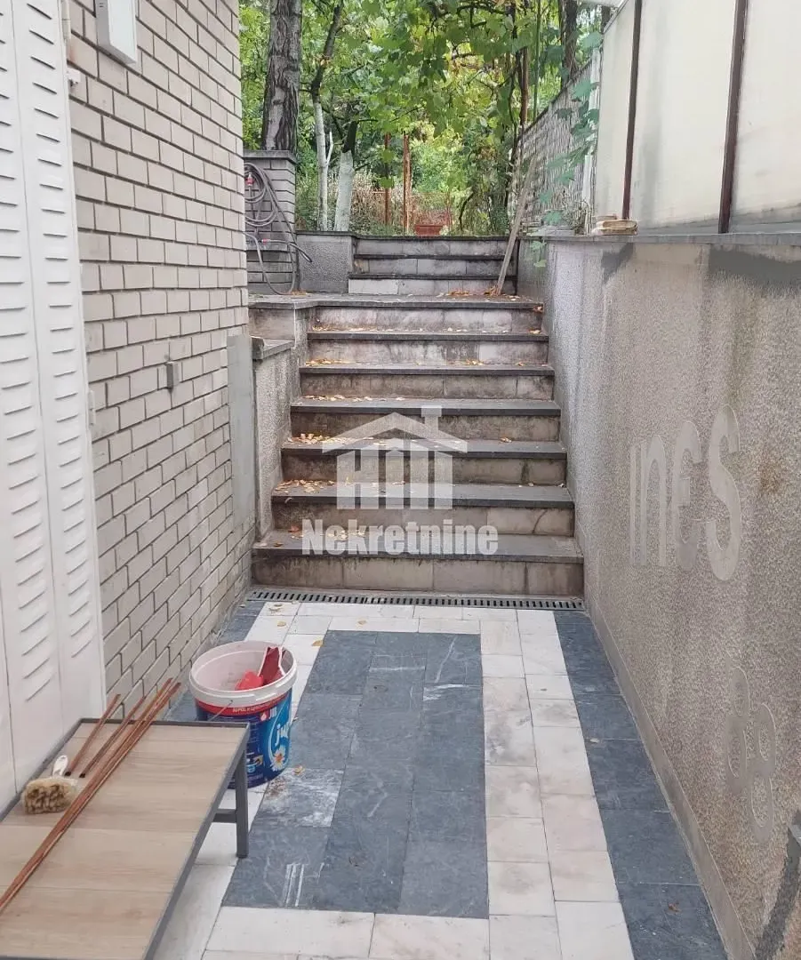 Izdavanje, dvosoban stan, 50m², Čukarica, Beograd