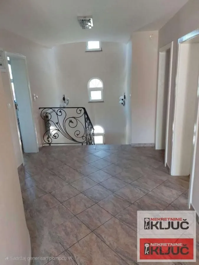 Rent, house, 225m², Veternik, Novi Sad Sve Podlokacije