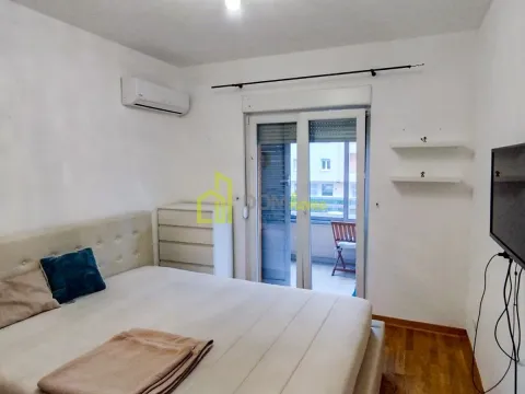 Izdavanje, dvosoban stan, 72m², City Kvart, Podgorica - image 9