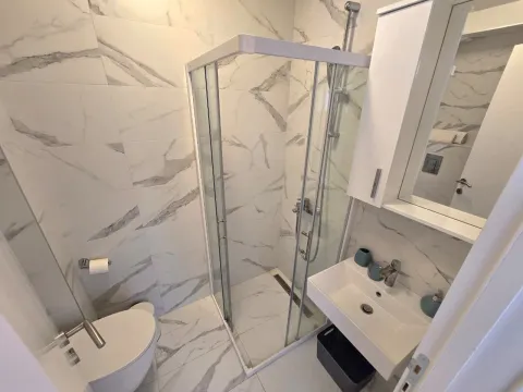 Prodaja, jednosoban stan, 35m², Budva, Crna Gora - image 6