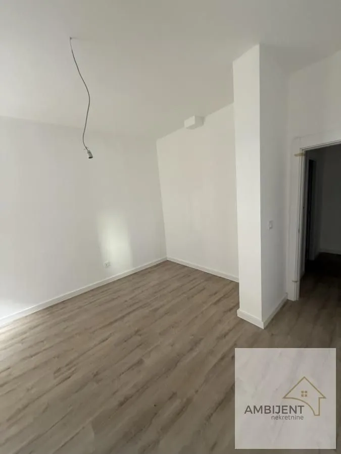 Prodaja, dvosoban stan, 49m², Nova Pazova, Stara Pazova