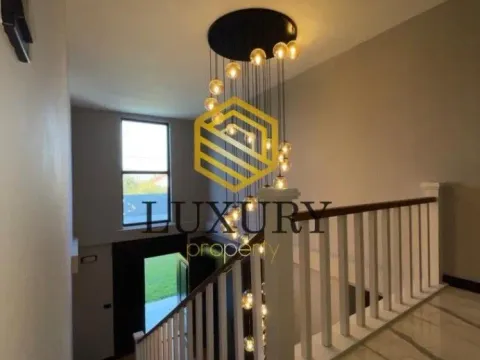 Izdavanje, kuća, 380m², Zeta, Podgorica - image 13