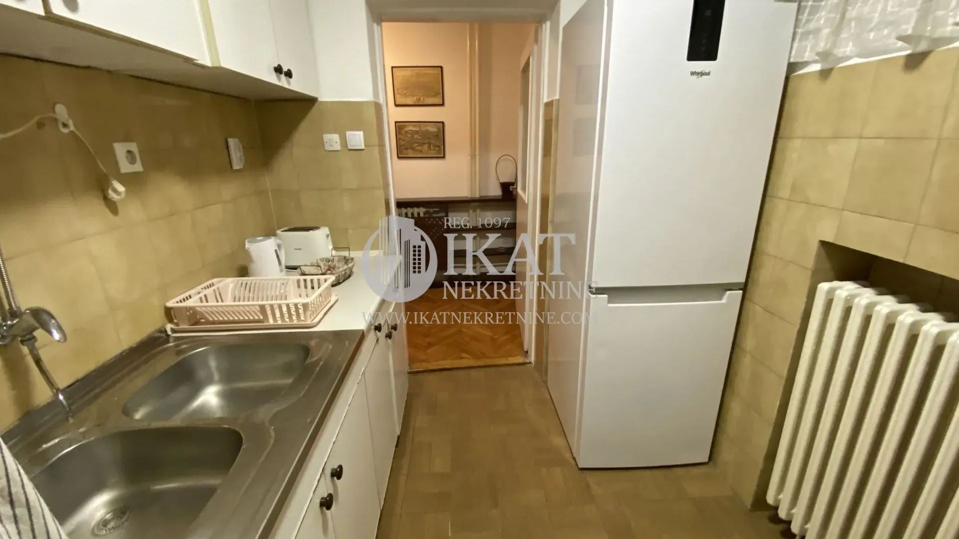 Izdavanje, dvosoban stan, 60m², Stari Grad, Beograd