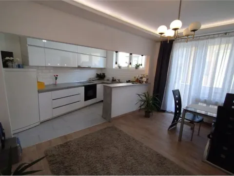 Izdavanje, jednosoban stan, 74m², Centar, Niš - image 7