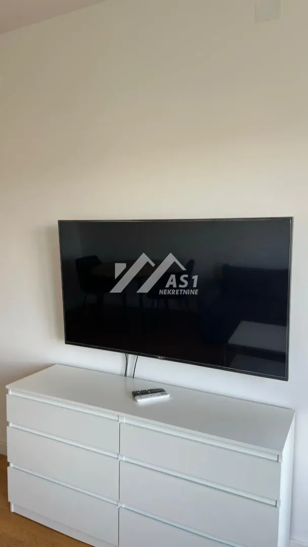 Izdavanje, jednosoban stan, 41m², Novi Sad Sve Podlokacije, Novi Sad