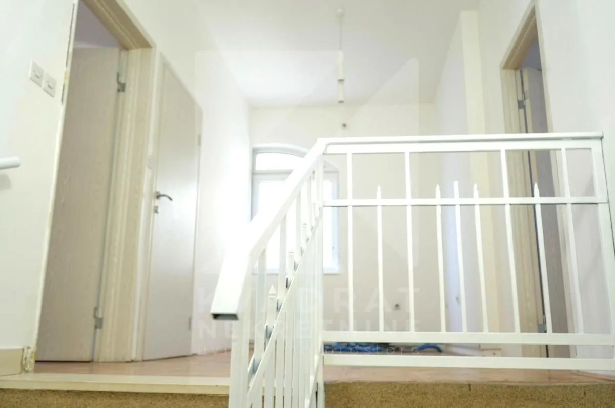 Rent, office space, 164m², Centar, Podgorica