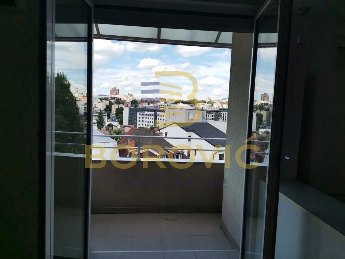 Prodaja, četvorosoban stan, 89m², Lekino Brdo, Voždovac Sve Podlokacije