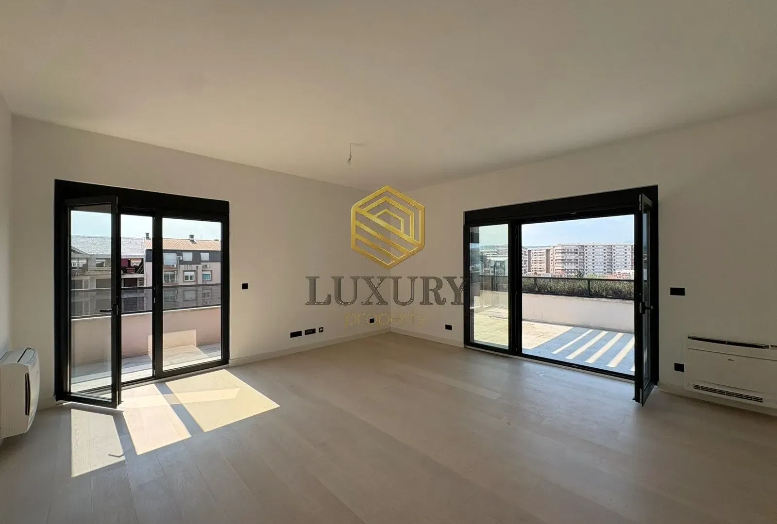 Prodaja, trosoban stan, 149m², Preko Morače, Podgorica