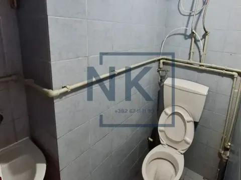 Rent, office space, 34m², Stari Aerodrom, Podgorica - image 4