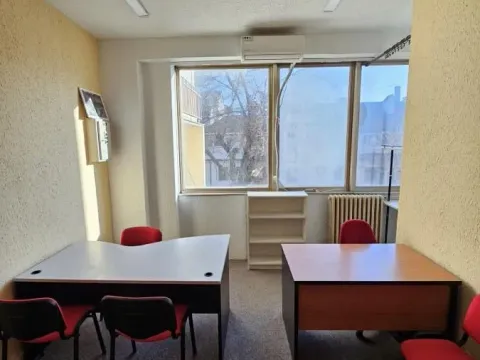 Prodaja, poslovni prostor, 17m², Savski Venac, Beograd - image 2