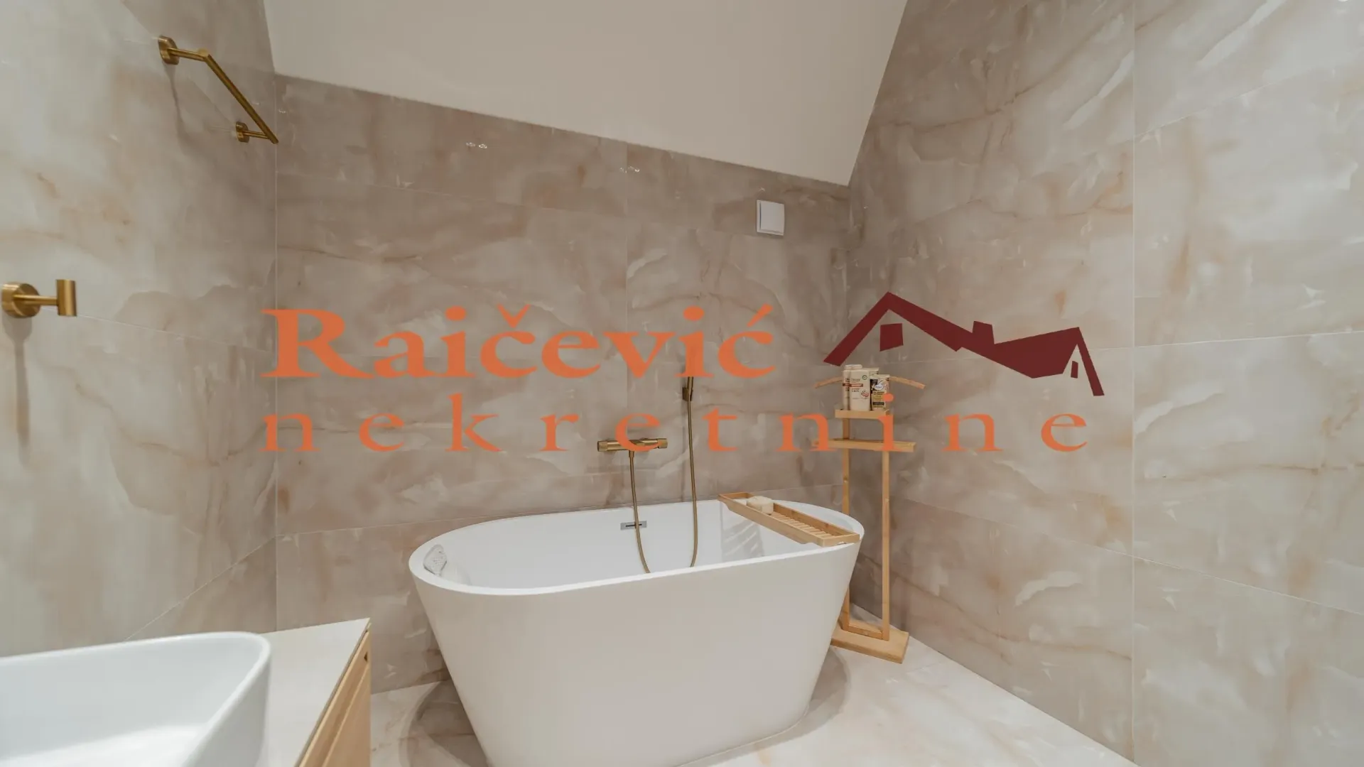 Sale, house, 360m², Sopot, Beograd