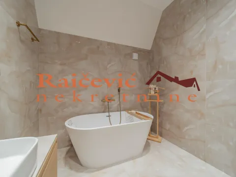 Sale, house, 360m², Sopot, Beograd - image 18