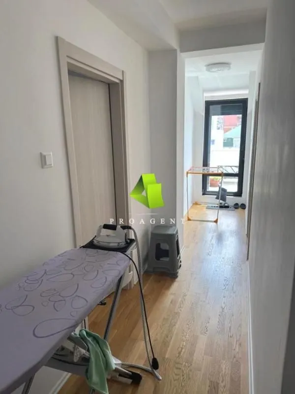 Prodaja, trosoban stan, 106m², Medijana, Niš