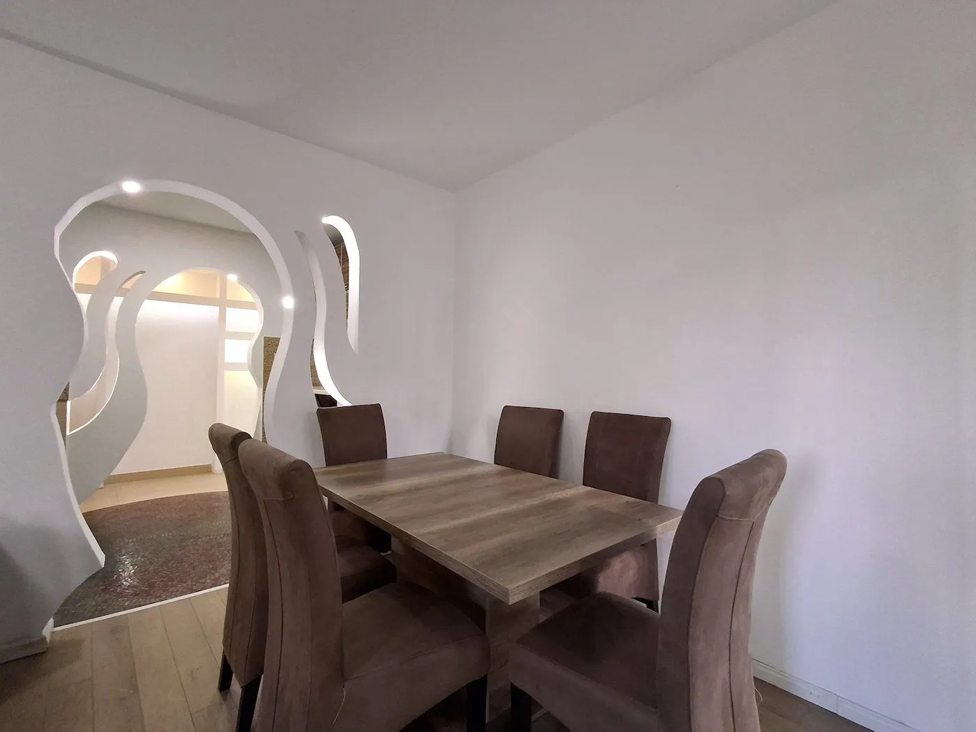 Rent, apartment, 68m², Stari Aerodrom, Podgorica