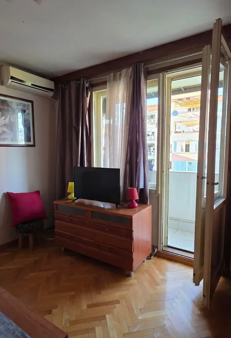 Prodaja, garsonjera, 30m², Gintaš, Podgorica