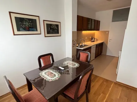 Rent, three bedroom apartment, 96m², Tuški Put, Podgorica - image 12