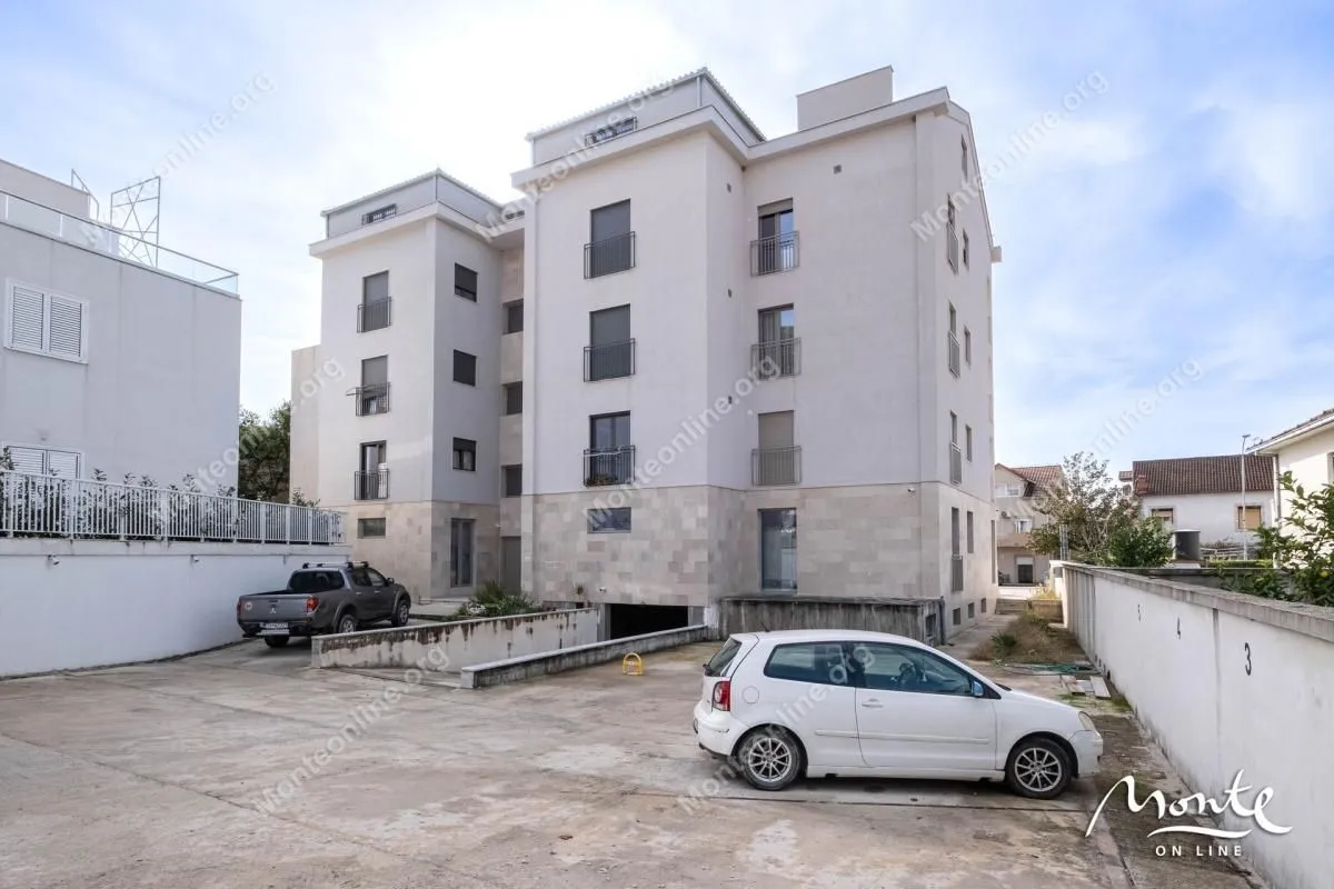 Sale, studio apartment, 24m², Tivat, Crna Gora