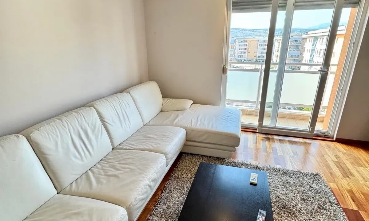 Rent, one bedroom apartment, 53m², City Kvart, Podgorica