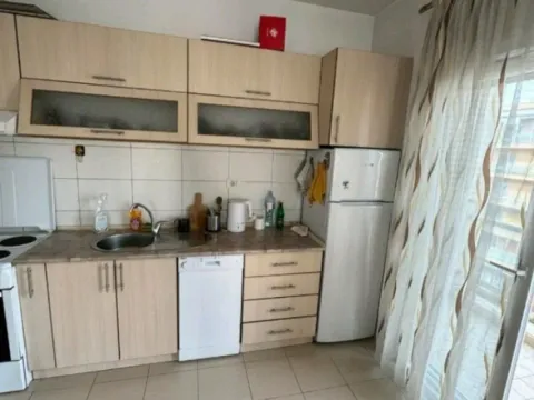 Izdavanje, jednosoban stan, 45m², City Kvart, Podgorica - image 4