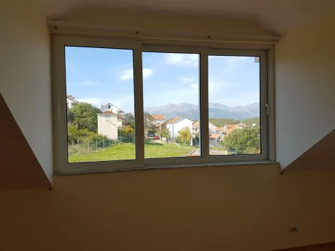 Prodaja, stan, 95m², Tivat, Crna Gora - image 5