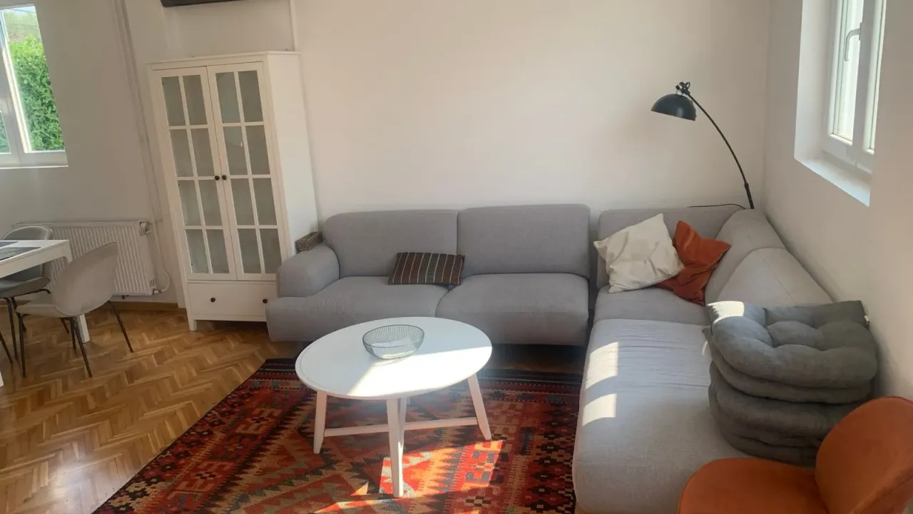 Rent, house, 250m², Zagorič, Podgorica