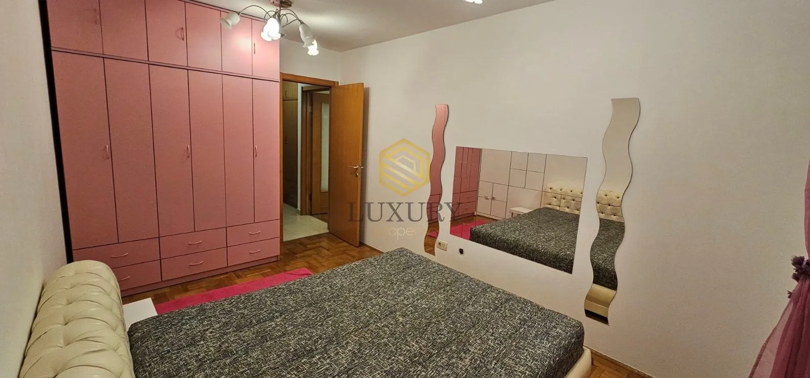Izdavanje, jednosoban stan, 47m², Stari Aerodrom, Podgorica