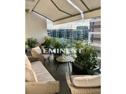 Izdavanje, trosoban stan, 205m², Novi Beograd Blok 65, Novi Beograd Sve Podlokacije