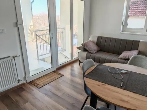 Prodaja, dvosoban stan, 58m², Petrovaradin, Novi Sad - image 4