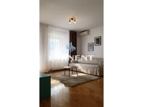 Stan in Uciteljsko Naselje