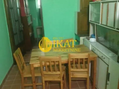 Prodaja, kuća, 150m², Titel, Novi Sad - image 2