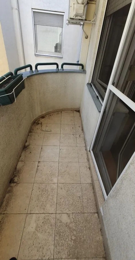 Prodaja, četvorosoban stan, 85m², Socijalno, Novi Sad Sve Podlokacije