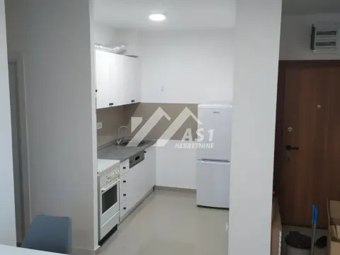 Rent, one bedroom apartment, 37m², Novo naselje, Novi Sad - image 2